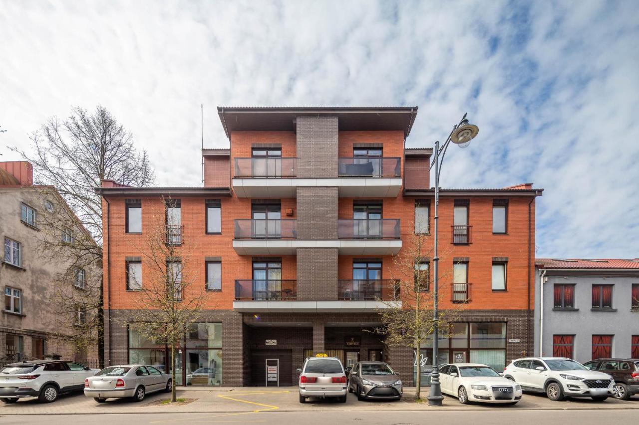Simkaus Abstrakcija Apartment ไคลเพดา ภายนอก รูปภาพ